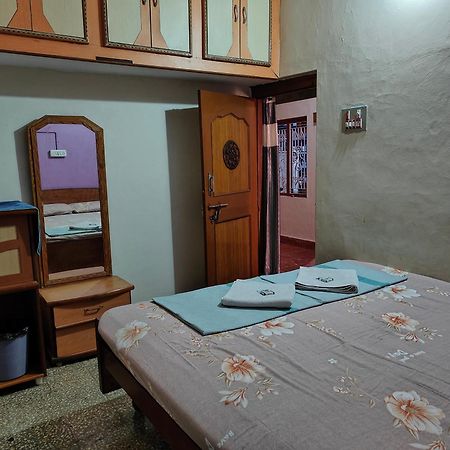 Rocky Guesthouse Хампі Екстер'єр фото