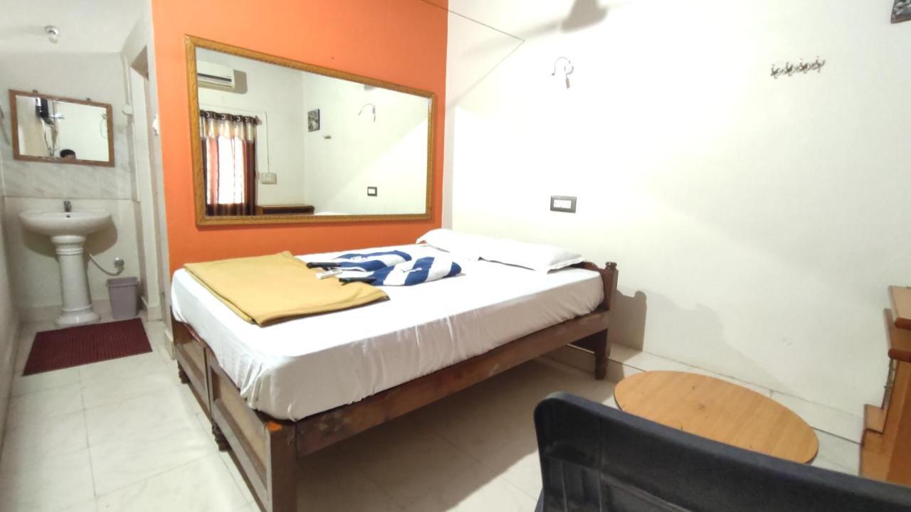 Rocky Guesthouse Хампі Екстер'єр фото