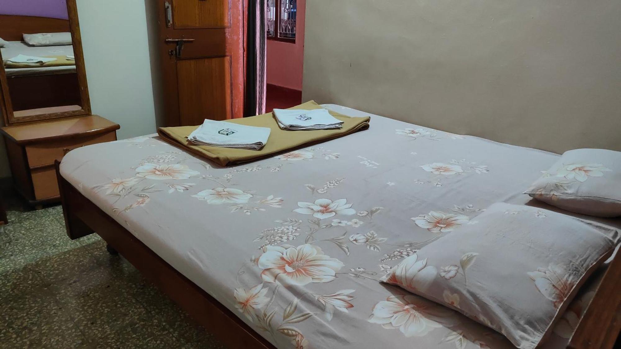 Rocky Guesthouse Хампі Екстер'єр фото